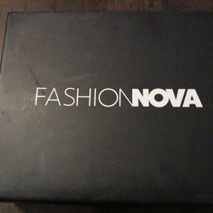 Rose Gold shoe Size 81/2